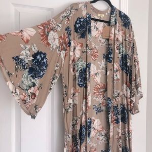 Floral print bell sleeve kimono